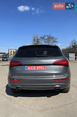 Внедорожник / Кроссовер Audi Q5 2015 в 