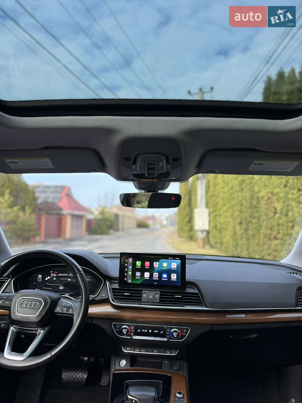 Позашляховик / Кросовер Audi Q5 2020 в Києві