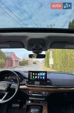 Внедорожник / Кроссовер Audi Q5 2020 в 