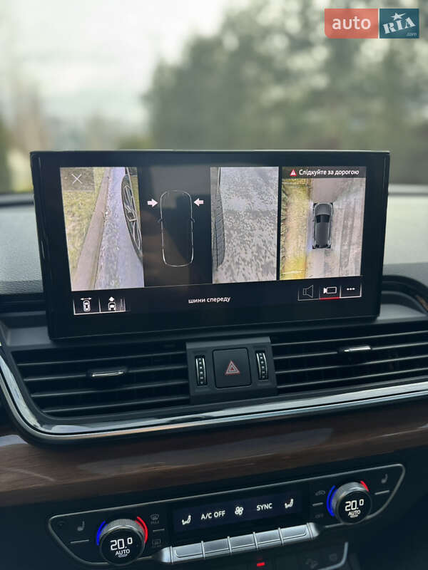 Позашляховик / Кросовер Audi Q5 2020 в Києві