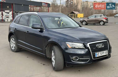 Внедорожник / Кроссовер Audi Q5 2010 в 