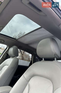 Внедорожник / Кроссовер Audi Q5 2010 в 