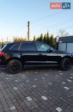 Внедорожник / Кроссовер Audi Q5 2010 в 