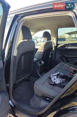 Внедорожник / Кроссовер Audi Q5 2010 в 
