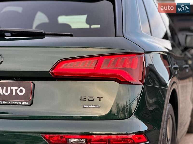 Внедорожник / Кроссовер Audi Q5 2017 в Киеве