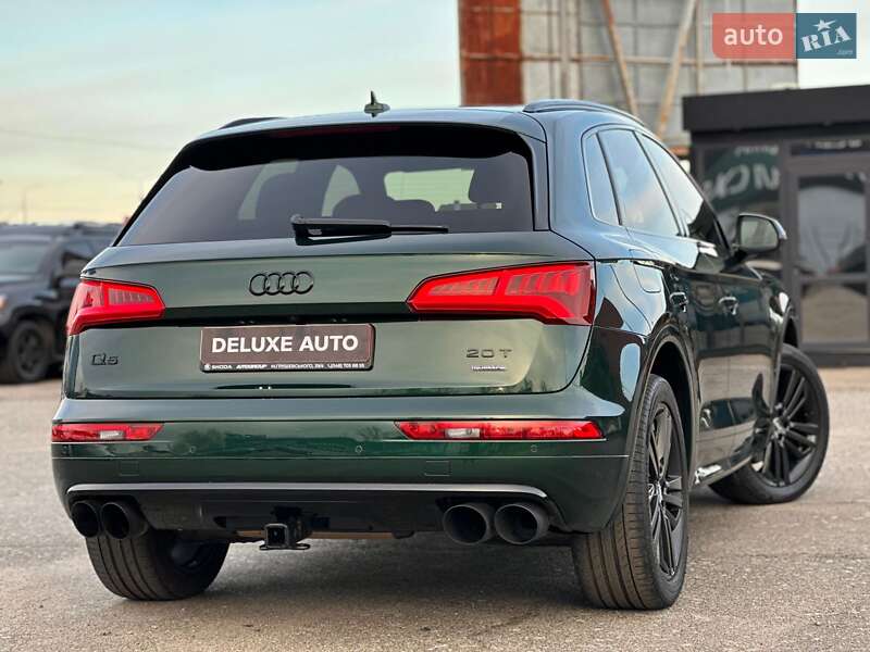 Внедорожник / Кроссовер Audi Q5 2017 в Киеве