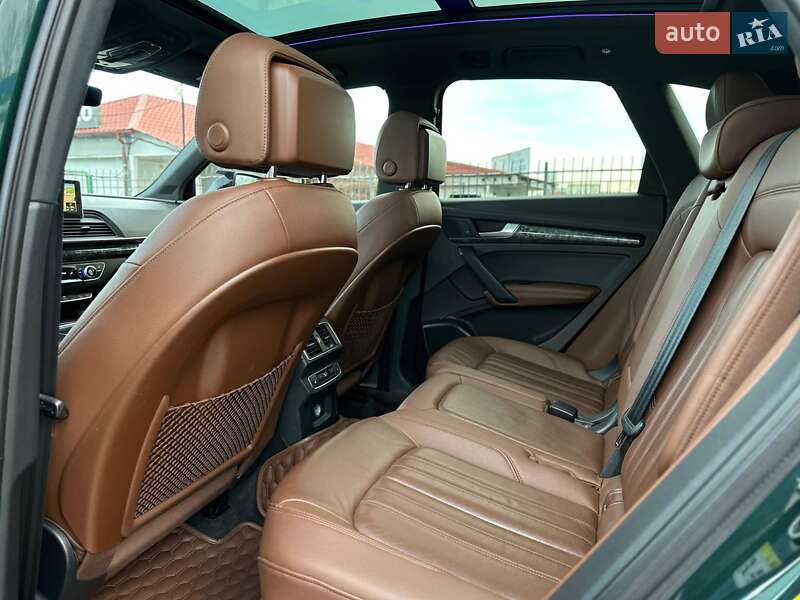 Внедорожник / Кроссовер Audi Q5 2017 в Киеве