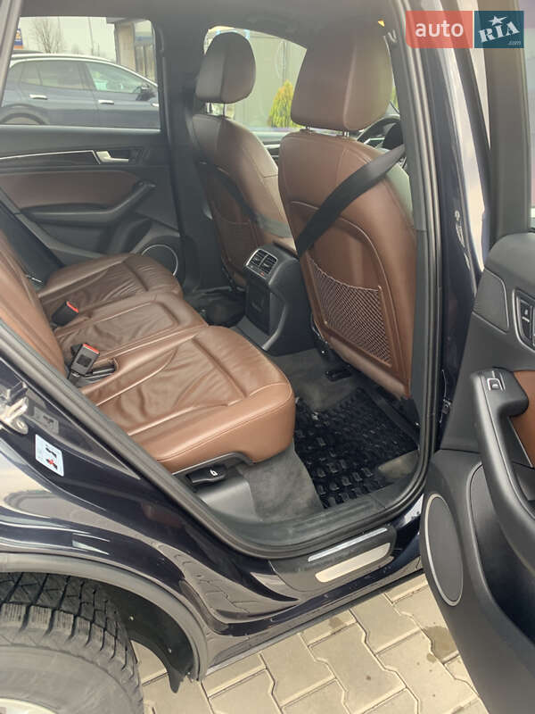Внедорожник / Кроссовер Audi Q5 2014 в Вознесенске