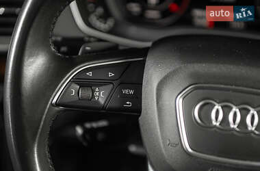 Позашляховик / Кросовер Audi Q5 2018 в 