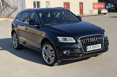 Позашляховик / Кросовер Audi Q5 2015 в 