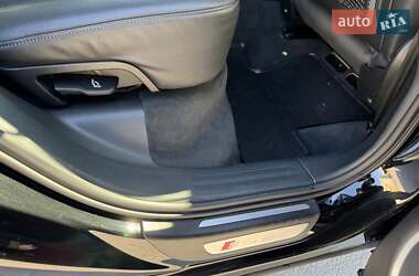 Позашляховик / Кросовер Audi Q5 2015 в 