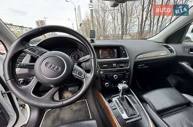 Внедорожник / Кроссовер Audi Q5 2012 в 