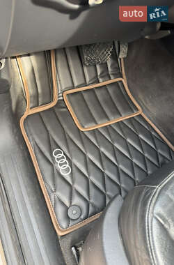 Внедорожник / Кроссовер Audi Q5 2011 в 