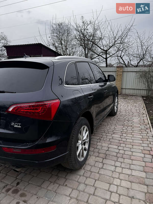 Позашляховик / Кросовер Audi Q5 2012 в Городку