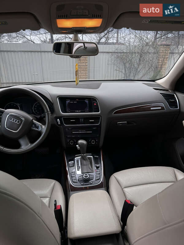 Позашляховик / Кросовер Audi Q5 2012 в Городку
