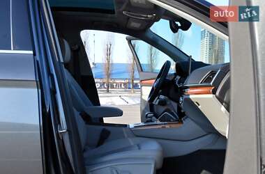 Позашляховик / Кросовер Audi Q5 2022 в 