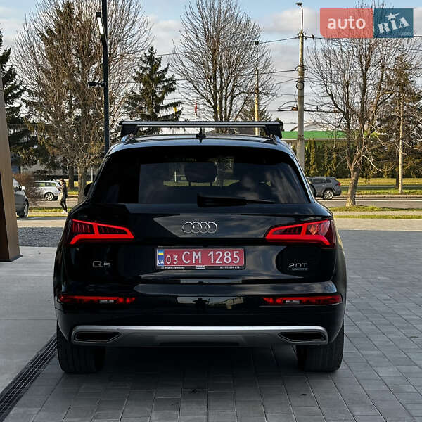 Внедорожник / Кроссовер Audi Q5 2018 в Луцке