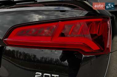 Позашляховик / Кросовер Audi Q5 2018 в 