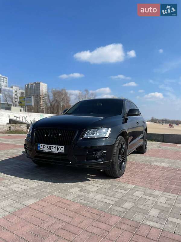 Внедорожник / Кроссовер Audi Q5 2011 в Запорожье