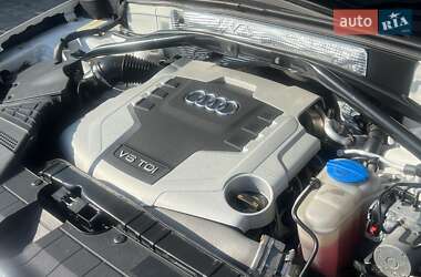 Внедорожник / Кроссовер Audi Q5 2008 в 
