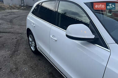 Внедорожник / Кроссовер Audi Q5 2013 в 
