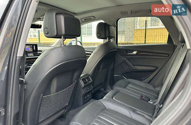 Внедорожник / Кроссовер Audi Q5 2019 в 