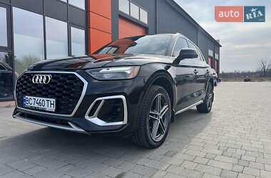 Позашляховик / Кросовер Audi Q5 2020 в 