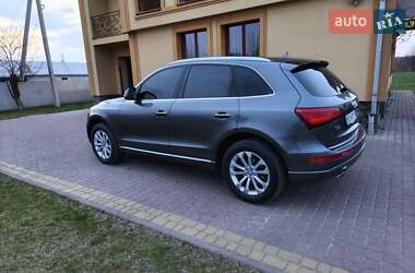 Внедорожник / Кроссовер Audi Q5 2015 в 