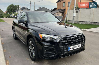 Внедорожник / Кроссовер Audi Q5 2020 в 