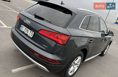 Внедорожник / Кроссовер Audi Q5 2019 в 