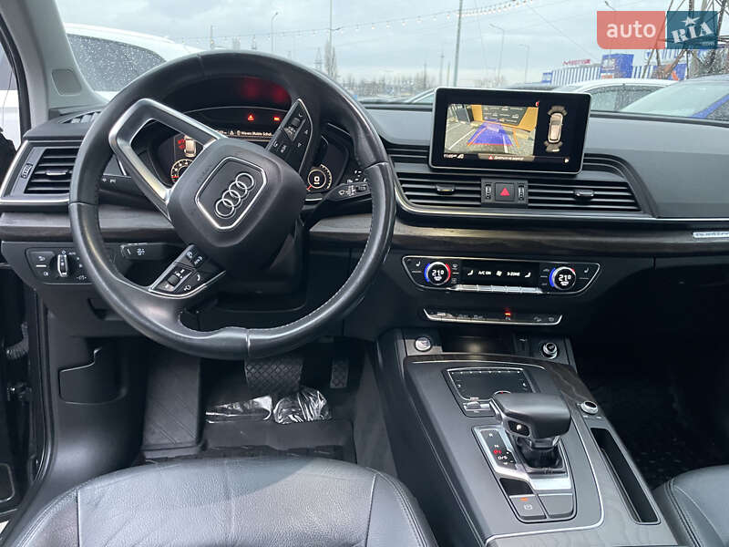 Внедорожник / Кроссовер Audi Q5 2018 в Львове