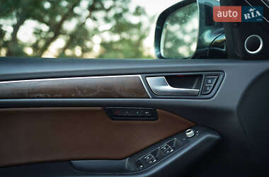 Внедорожник / Кроссовер Audi Q5 2015 в 