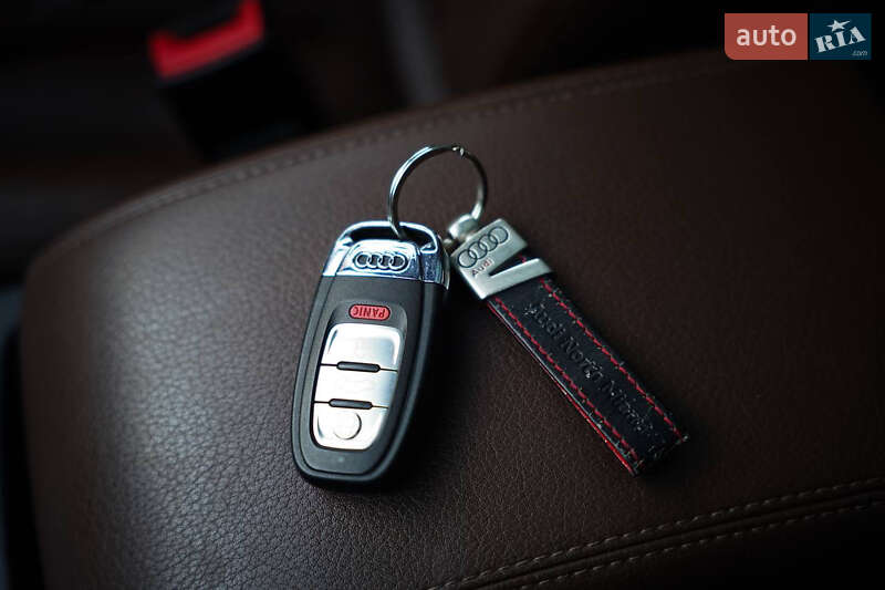 Внедорожник / Кроссовер Audi Q5 2015 в Ивано-Франковске