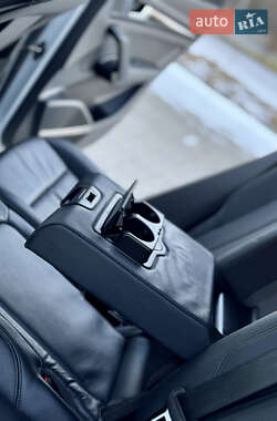 Позашляховик / Кросовер Audi Q5 2021 в 