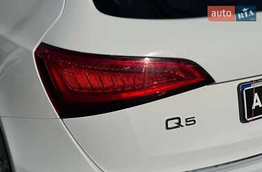 Внедорожник / Кроссовер Audi Q5 2015 в 