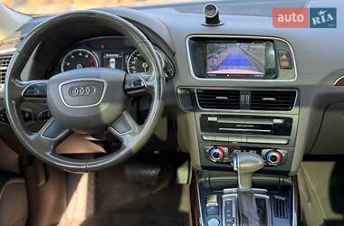 Внедорожник / Кроссовер Audi Q5 2015 в 