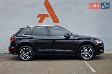 Внедорожник / Кроссовер Audi Q5 2019 в 