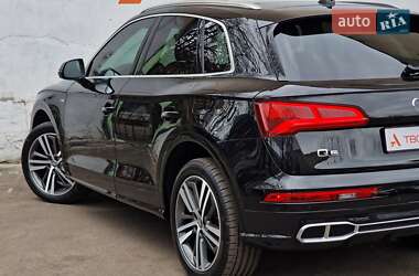 Внедорожник / Кроссовер Audi Q5 2019 в 