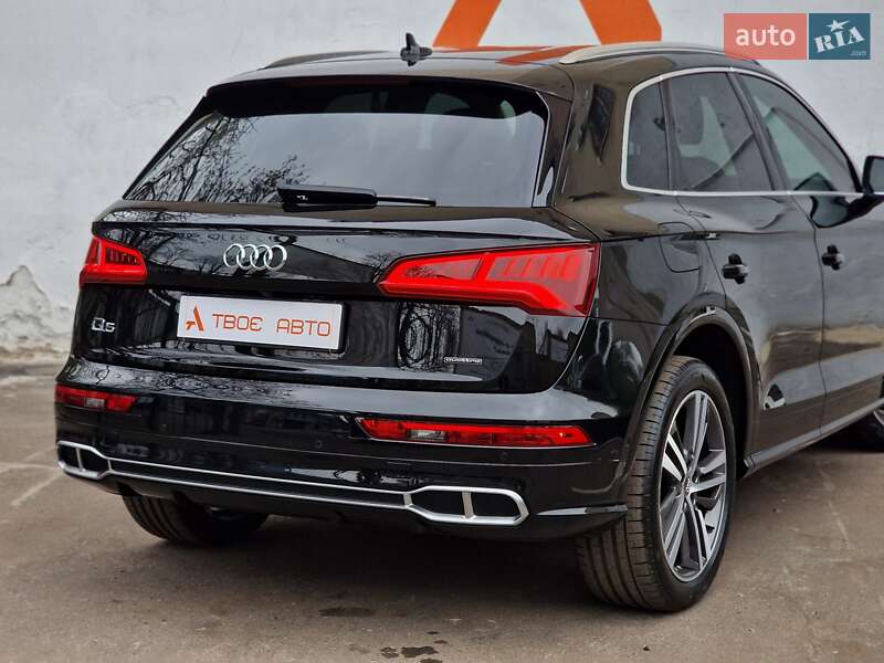 Внедорожник / Кроссовер Audi Q5 2019 в Одессе