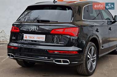 Внедорожник / Кроссовер Audi Q5 2019 в 