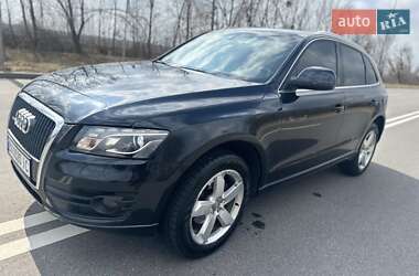Позашляховик / Кросовер Audi Q5 2011 в 