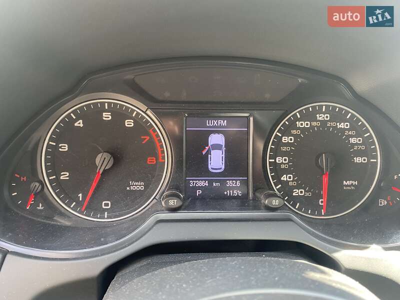 Внедорожник / Кроссовер Audi Q5 2009 в Киеве