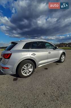 Внедорожник / Кроссовер Audi Q5 2022 в Львове