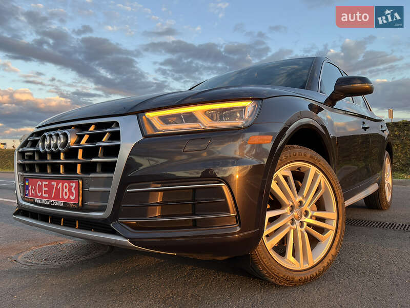 Внедорожник / Кроссовер Audi Q5 2017 в Львове