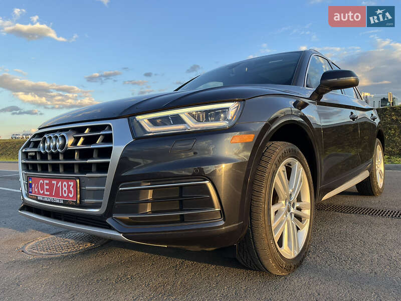 Внедорожник / Кроссовер Audi Q5 2017 в Львове