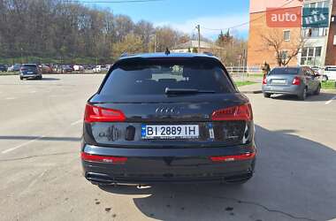 Внедорожник / Кроссовер Audi Q5 2020 в 
