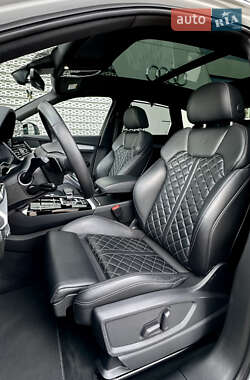 Внедорожник / Кроссовер Audi Q5 2021 в 