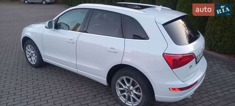 Внедорожник / Кроссовер Audi Q5 2012 в Львове