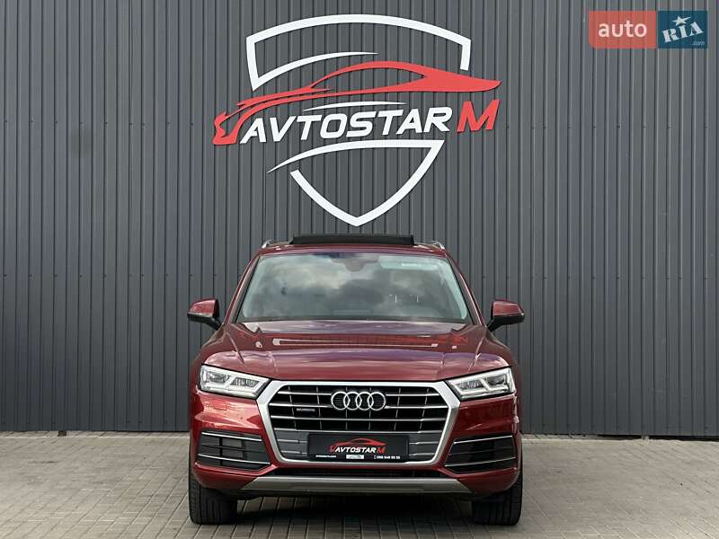 Позашляховик / Кросовер Audi Q5 2017 в Мукачевому