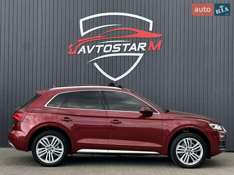 Позашляховик / Кросовер Audi Q5 2017 в Мукачевому